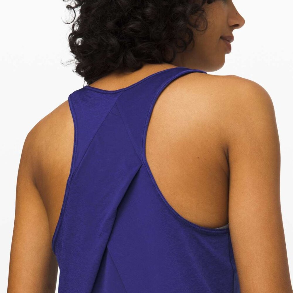 Lululemon Essential Tank *Pleated Larkspur Size 12 - Picture 5 of 8